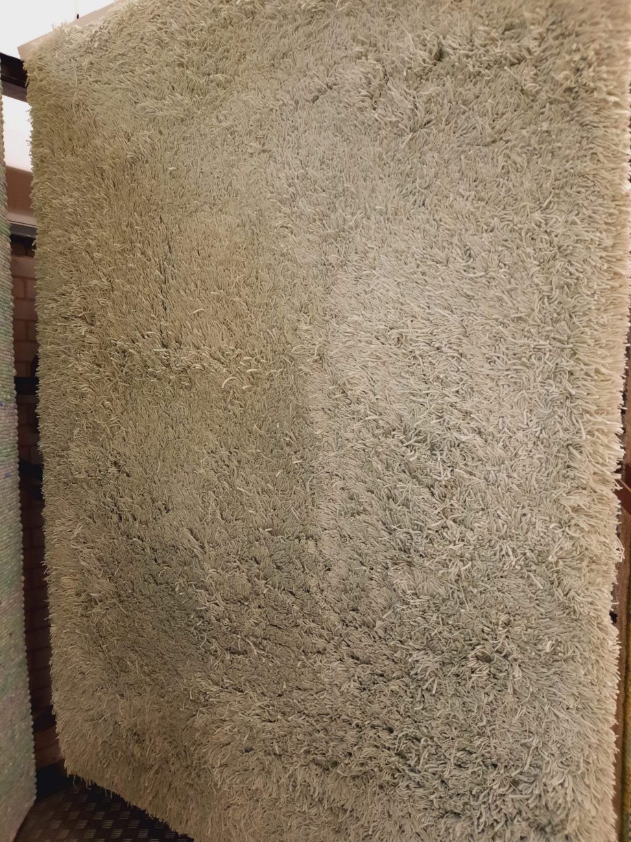 R6P09 Carpet Shaggy 160x230   