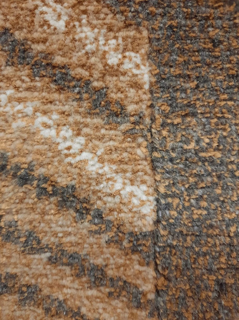 R7P24 Design carpet 170x240